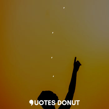  यहां होता नहीं कुछ भी सदा के लिए
मिला है जो भी, बस कुछ देर के लिए

चाहने, मांगने... - Chandu susheel - Quotes Donut